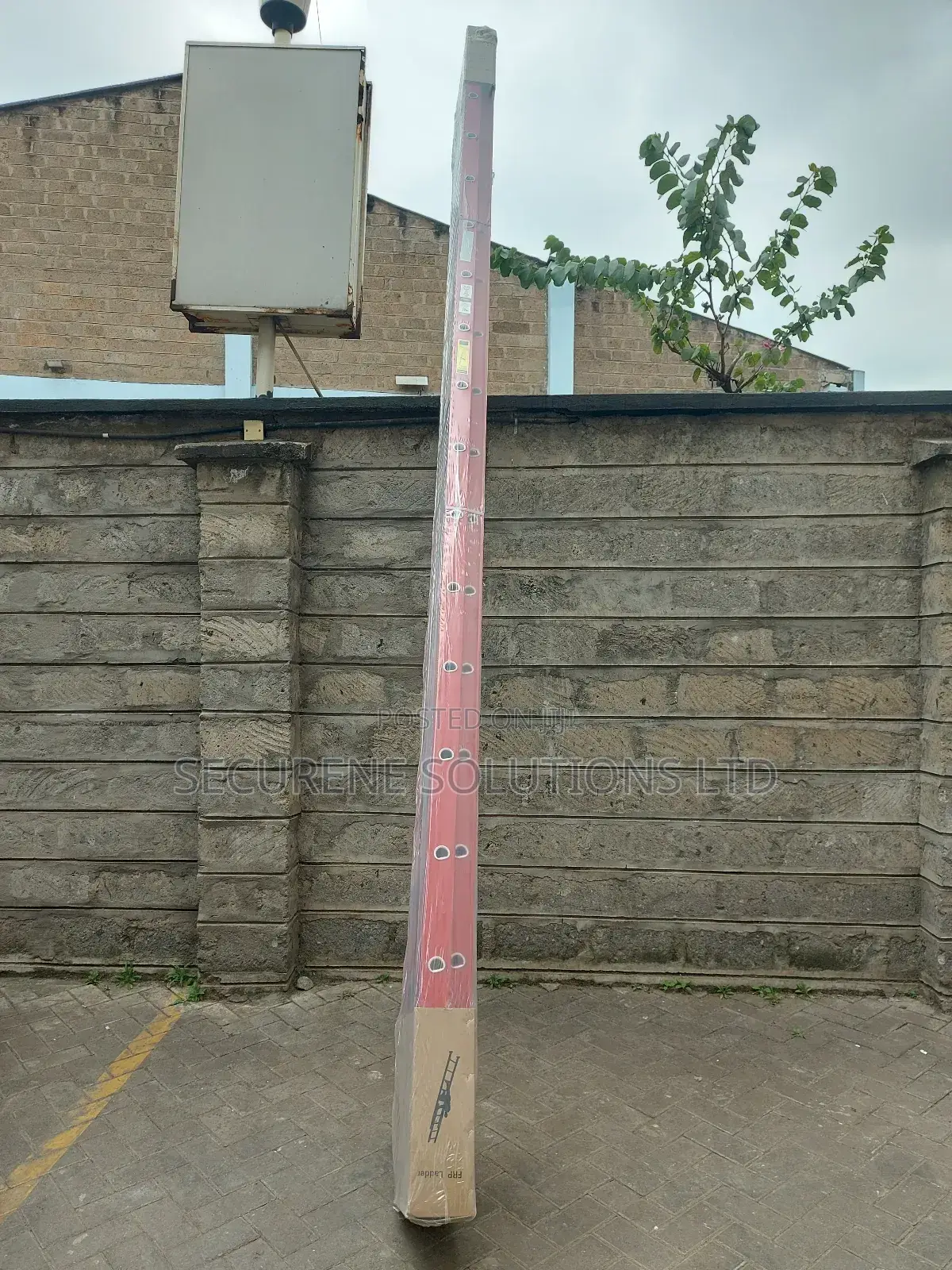 2by16trends/32ft/9.8.4meters Fibreglass Extension Ladders