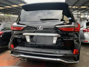 Lexus LX 570 AWD 2017 Matt Black