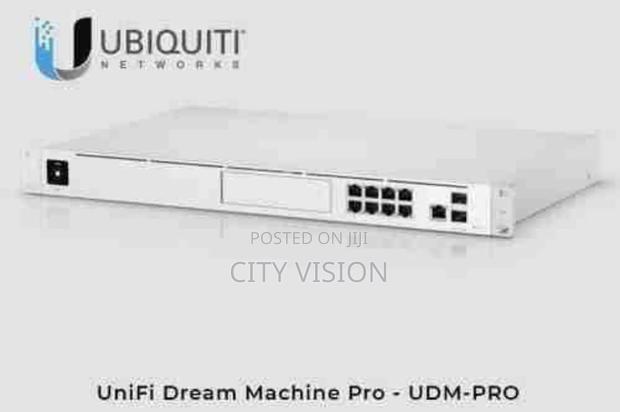 Udm-Se Unifi Cloud Gateway With Full Unifi Application Suppo - main view