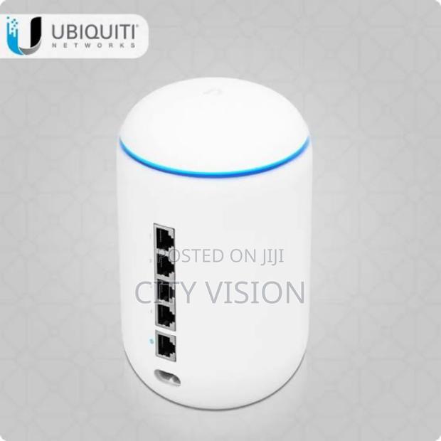 (UDM) All-in-One Unifi Gateway and Access Point - main view
