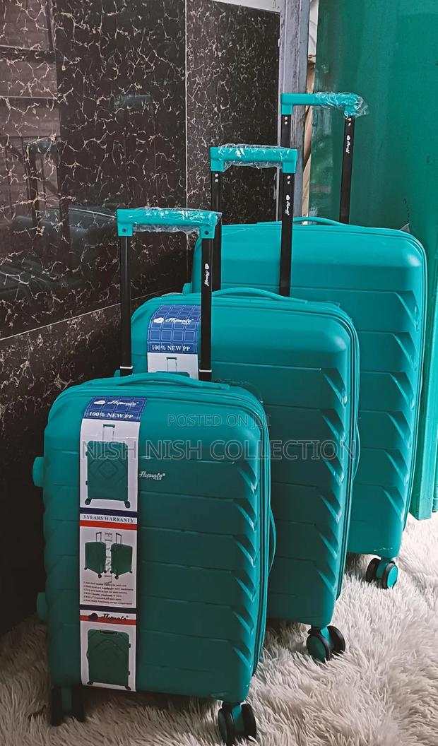 3 Piece Suitcase - thumbnail 2