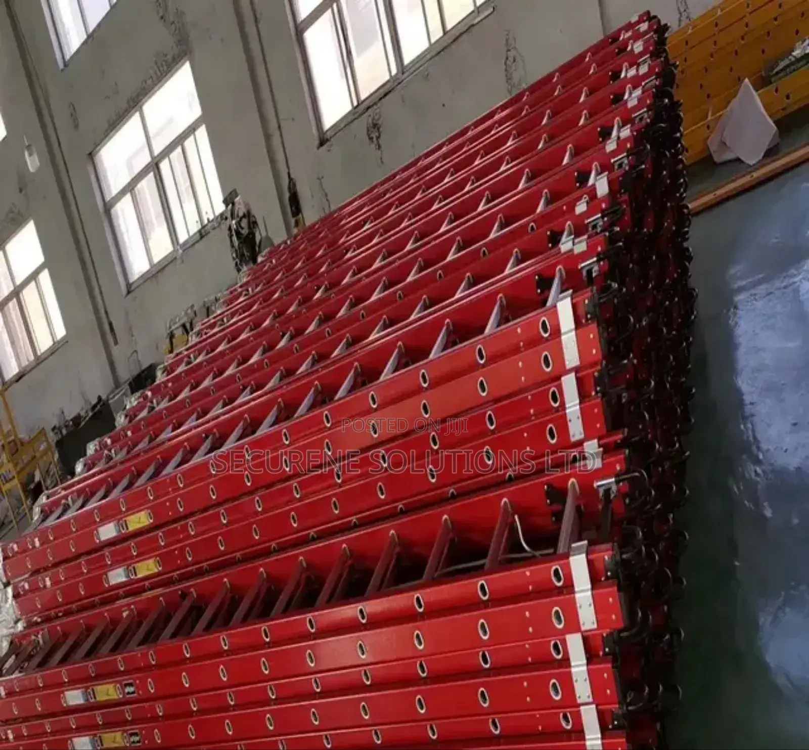 2by20trends/40ft/12meters Fibreglass Extension Ladders