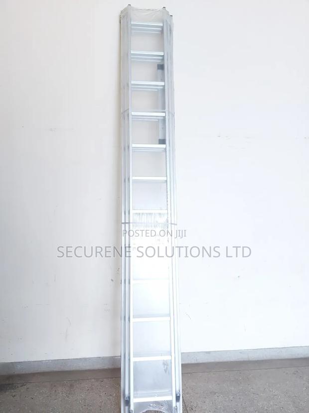 3by12trends/36ft/11m Aluminium Tripple Extension Ladders - main view