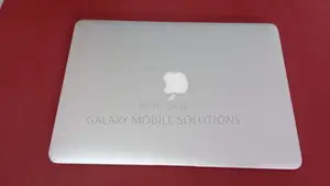 Laptop Apple MacBook Air 8GB Intel Core I5 SSD 128GB