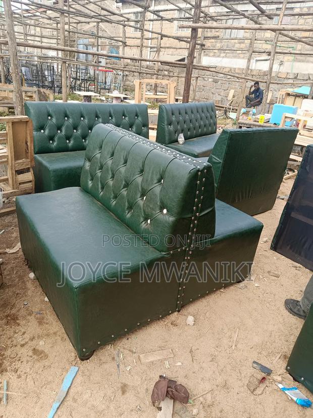 Back to Back Restaurant Couch Jungle Green  - thumbnail 3