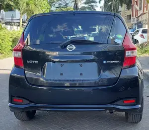 Nissan Note 2018 Black