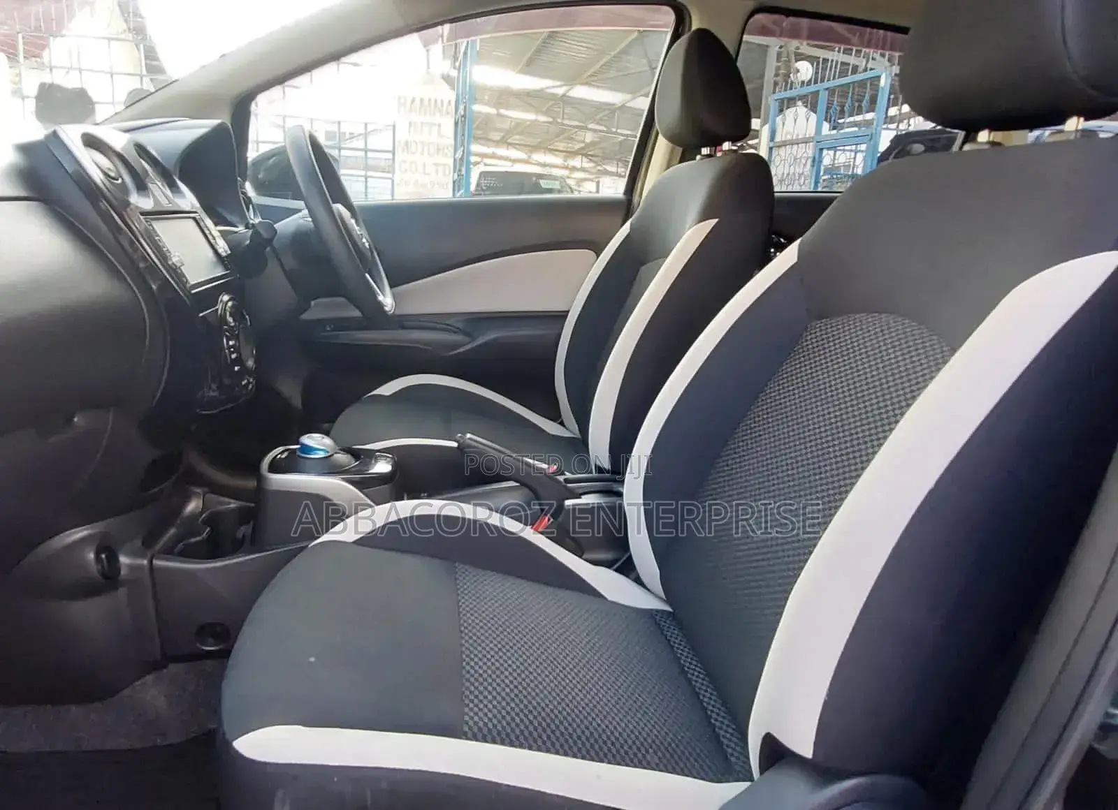 Nissan Note 2018 Black