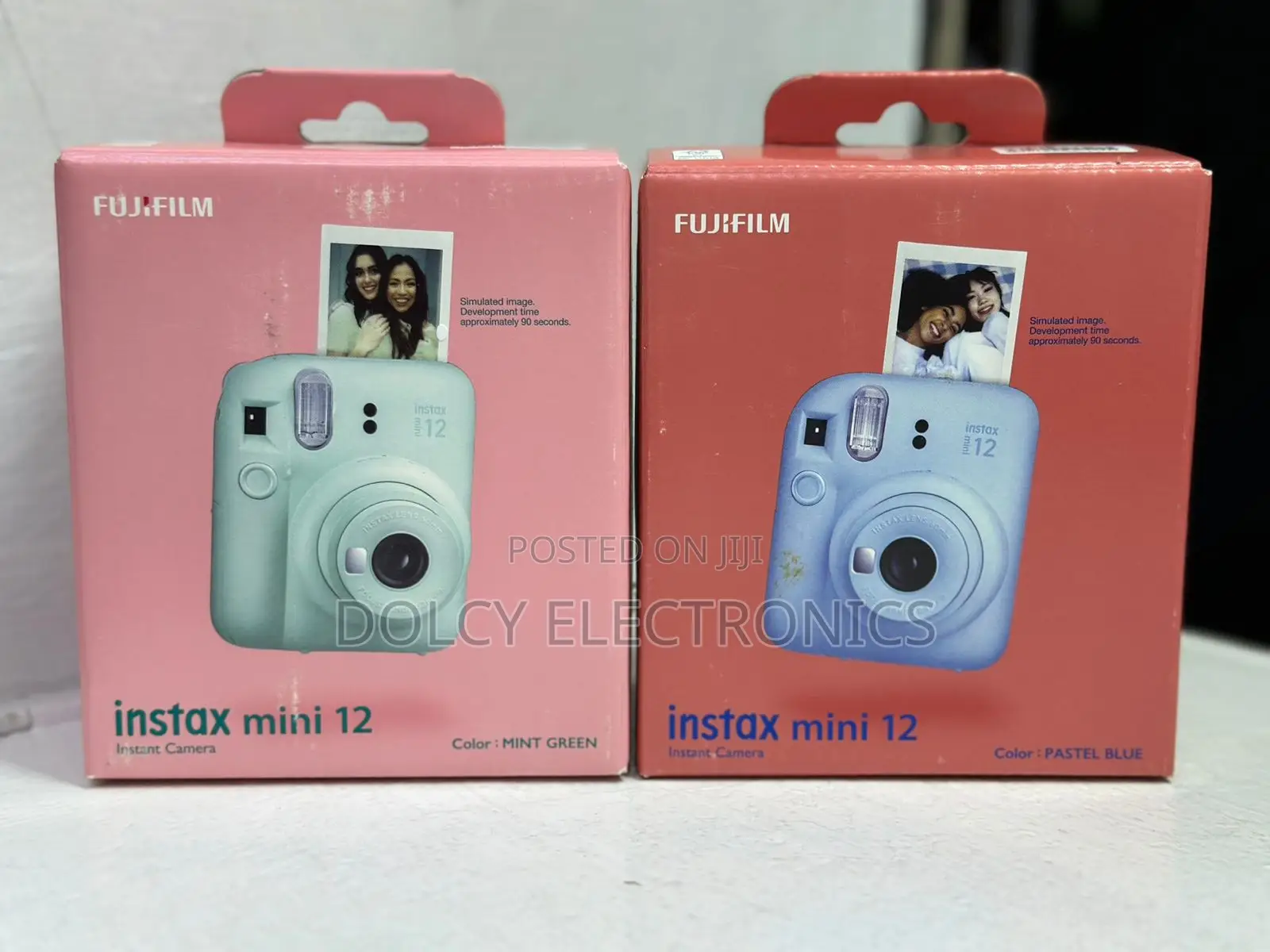 Fujifilm Instax Mini 12 Camera