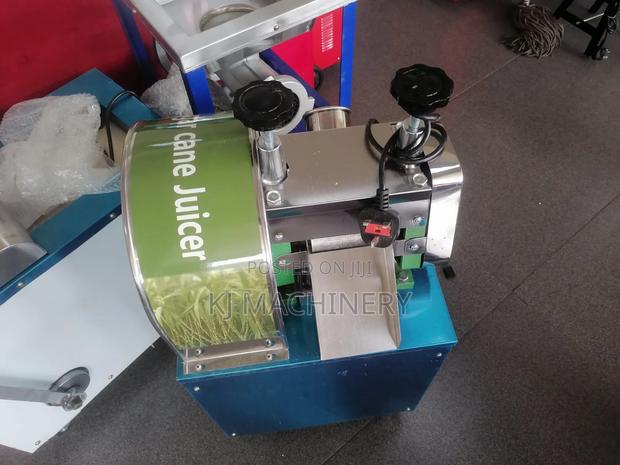 Sugarcane Juicer Machine Heavy Duty Electric Powered. - thumbnail 3