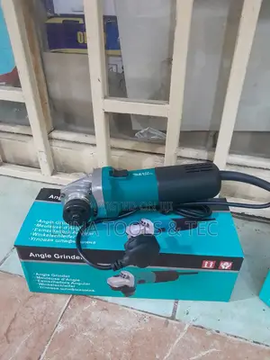 Makita 840W,Angle Grinder.