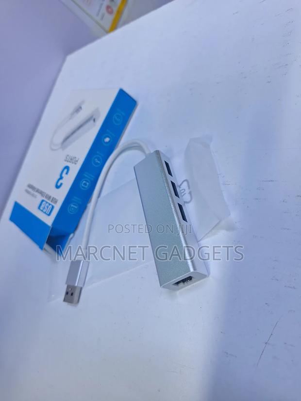Usb 3.0 High Speed Hub 3 Usb Port 1 Gigabyte Lan Port - main view
