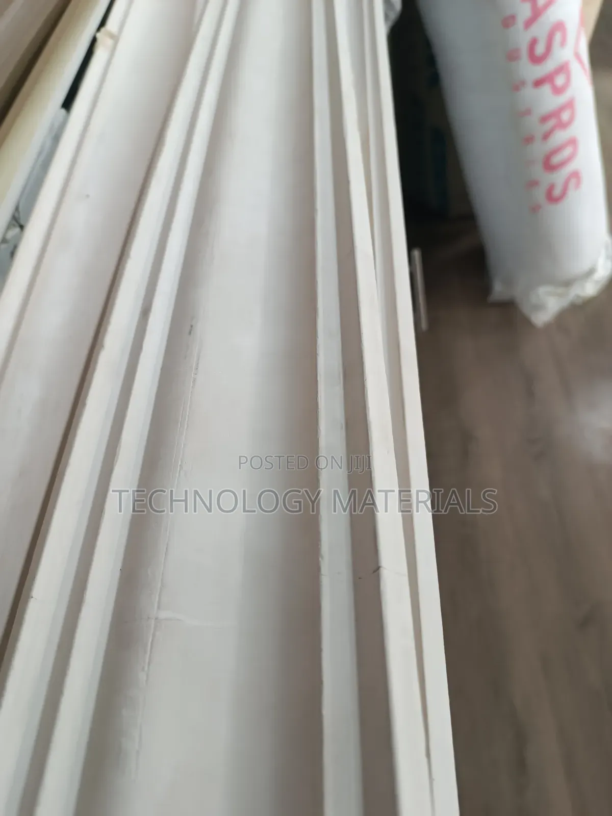 Gypsum Cornice 4 Inch