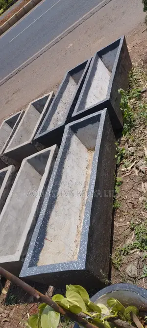 Concrete Flowerpots, Troughs