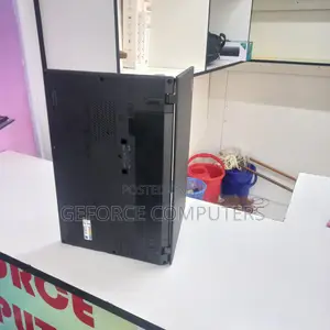 Laptop Lenovo ThinkPad X240 8GB Intel Core I5 HDD 500GB