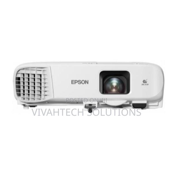 Epson EB-E20 3LCD Technology, RGB Liquid Crystal Shutter - thumbnail 3
