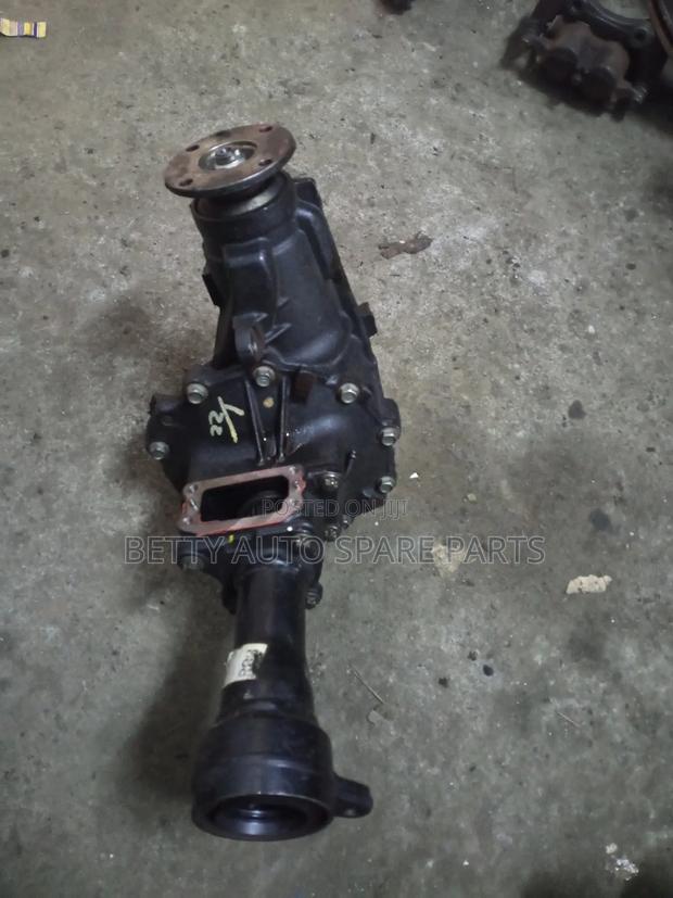 Toyota Prado 95 Differential Diff - thumbnail 3