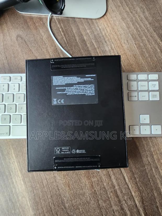 New Samsung Galaxy Z Fold6 256 GB Blue - thumbnail 2