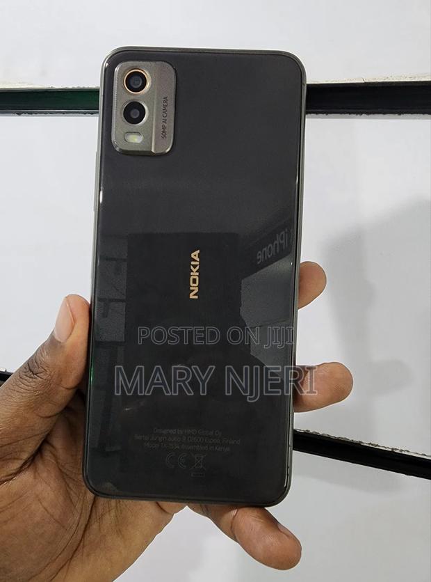 Nokia C32 128 GB Gray - main view