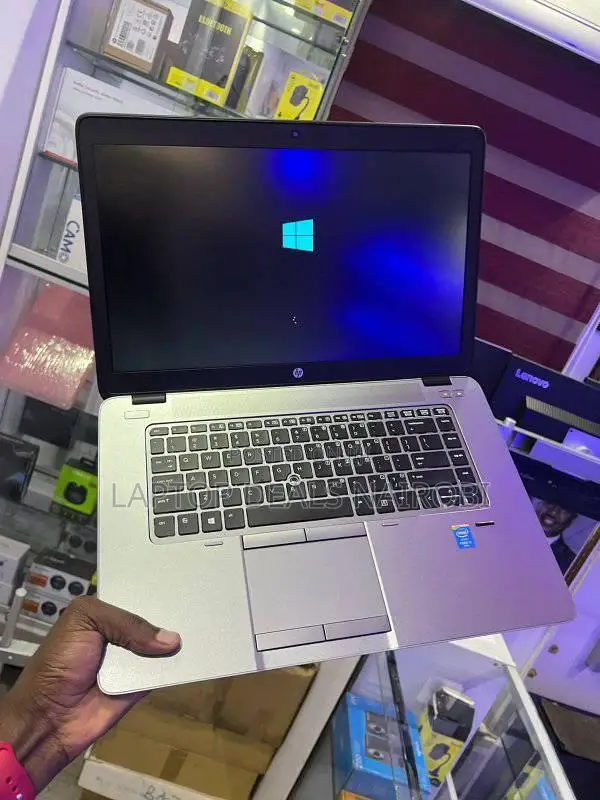 Laptop HP EliteBook 850 G2 8GB Intel Core I7 HDD 500GB