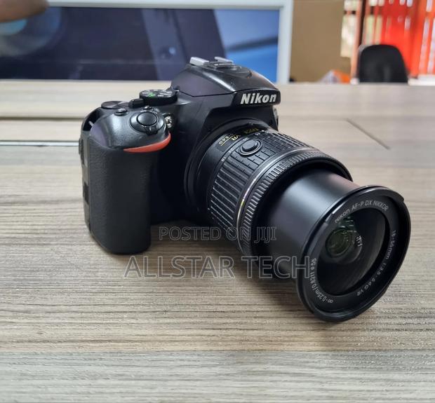 Nikon D5600 With 18:55mm - thumbnail 6