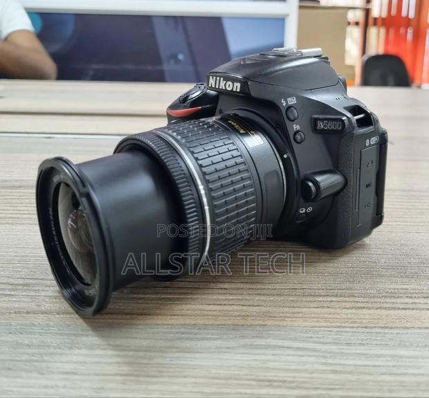 Nikon D5600 With 18:55mm - main view