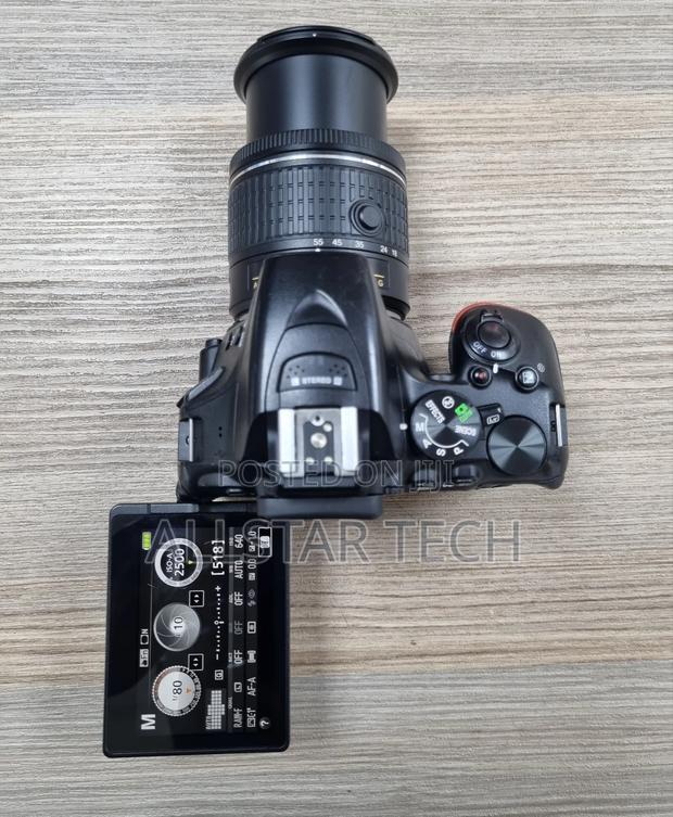 Nikon D5600 With 18:55mm - thumbnail 4