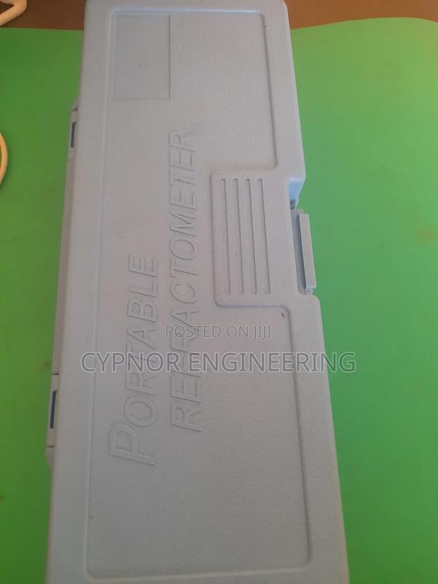 Pharmaceutical Digital Sugar Refractometer - thumbnail 4