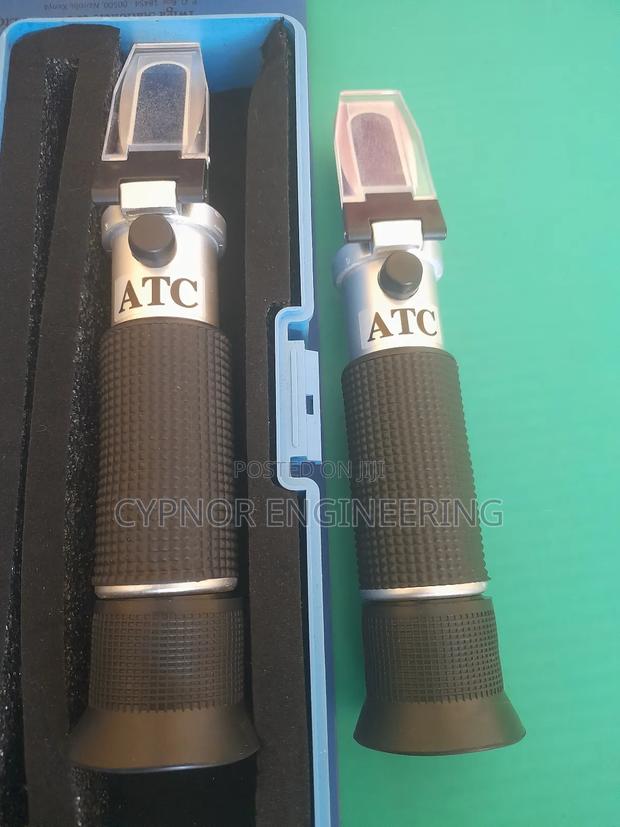 Dried Fruit Brix Refractometer - thumbnail 3
