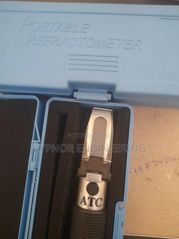 Wine Industry Sugar Refractometer - thumbnail 3