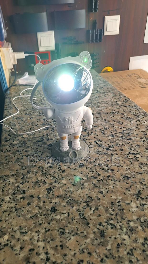 Astraunant Sky Projector - main view