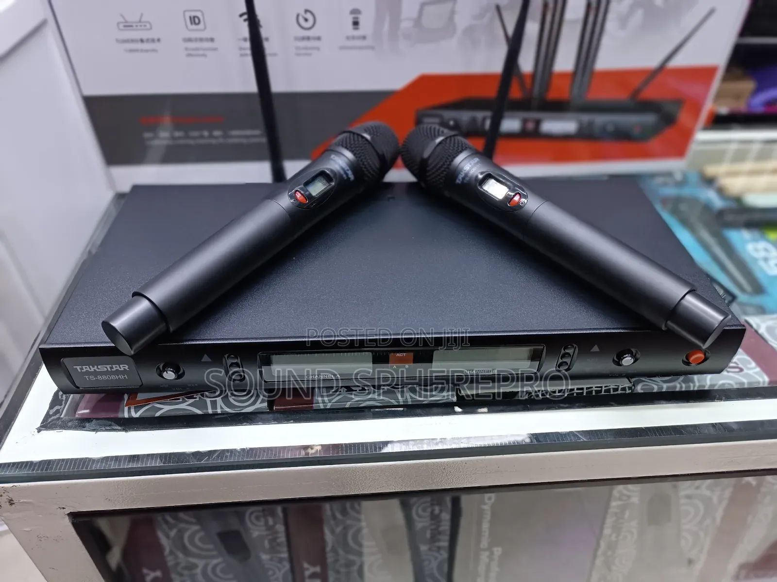 Takastar TS8808HH 2in1 Wireless Microphone