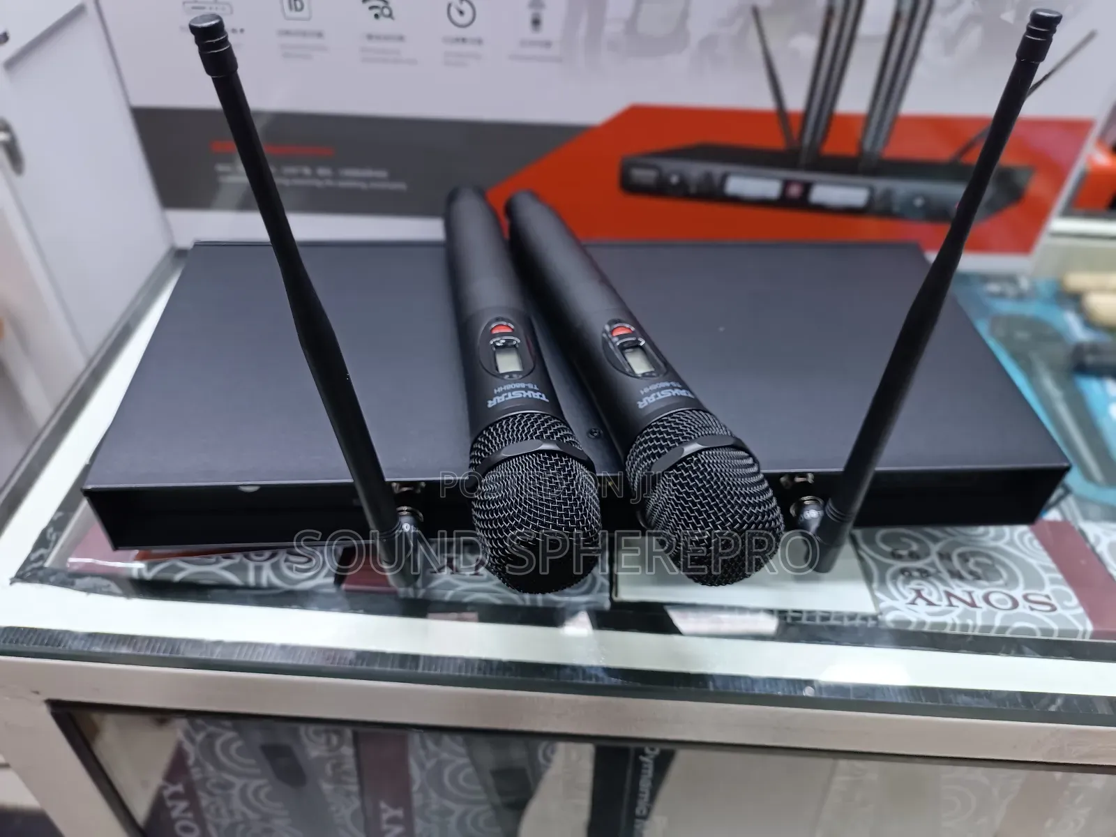 Takastar TS8808HH 2in1 Wireless Microphone