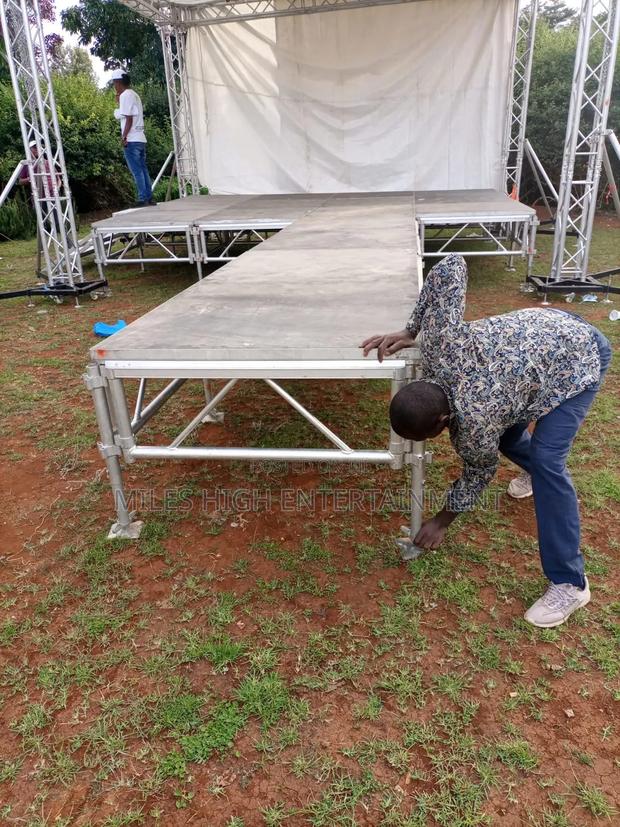 Event Stage Platform Hire - main view