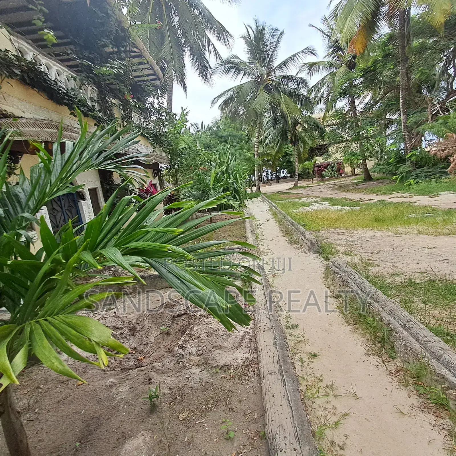 Beach Hotel on Sale/Seeking Partner