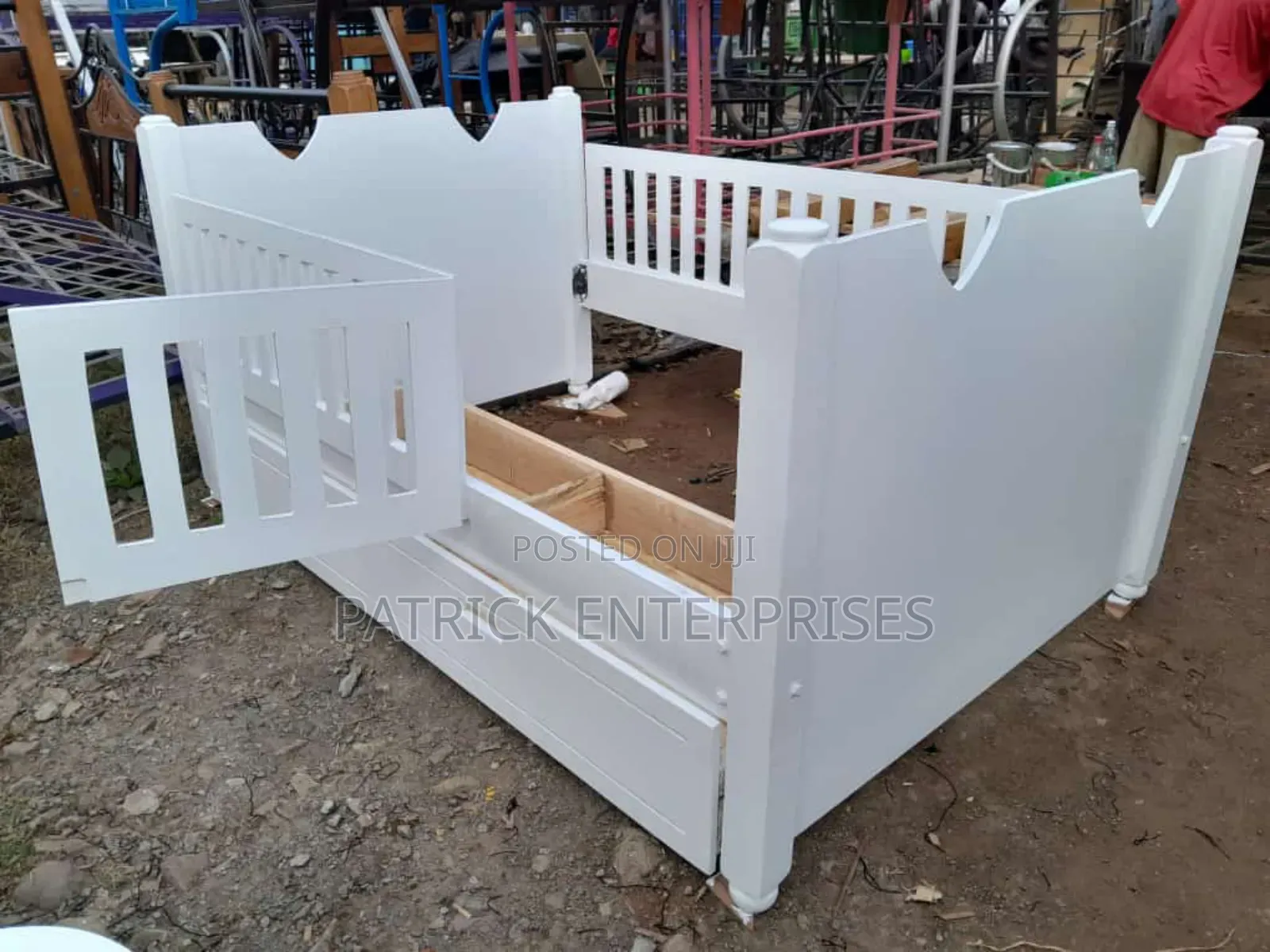 Morden Wooden Toddler Bed
