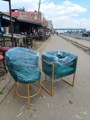 Manicure Seats, Green 2 Pieces.