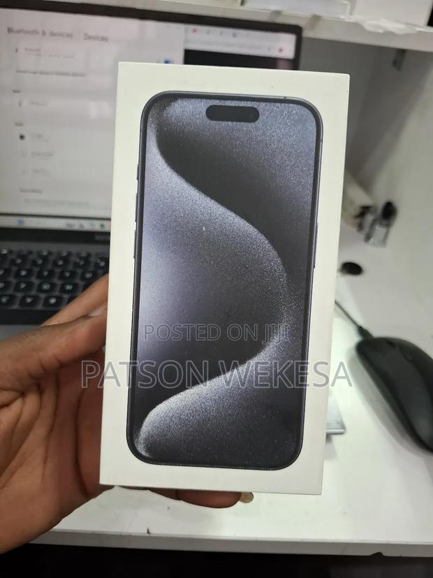 New Apple iPhone 15 Pro 256 GB Blue