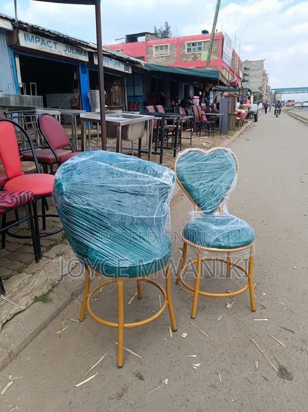 Manicure Flower Seat and Love Seat, Green - main view