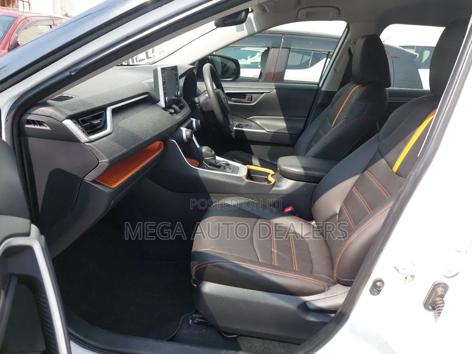Toyota RAV4 2019 Pearl
