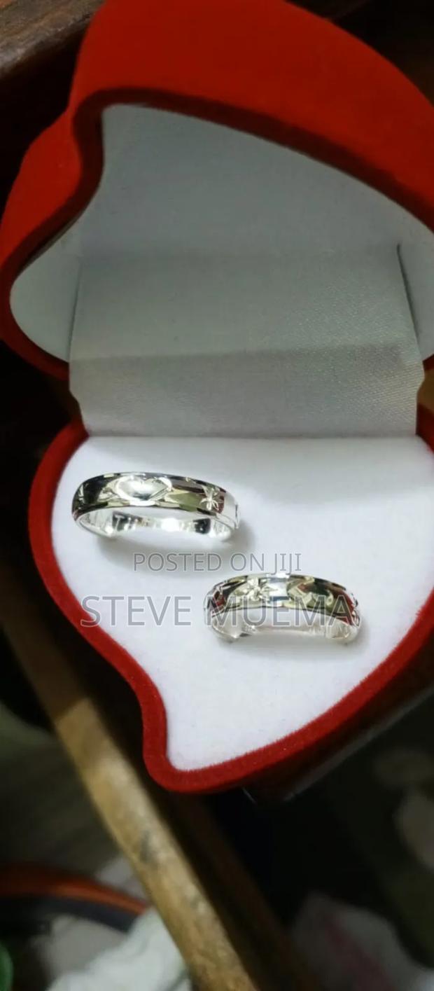 Pure Silver 925 Wedding Ring. - main view