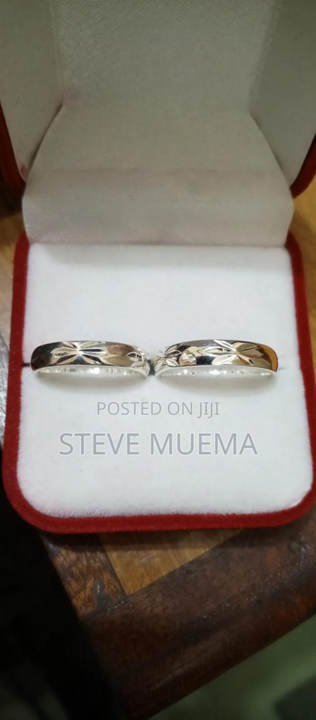 Pure Silver 925 Wedding Ring. - thumbnail 4