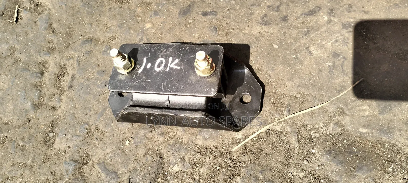 Isuzu DMAX Gearbox Mountain