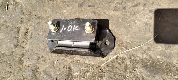 Isuzu DMAX Gearbox Mountain