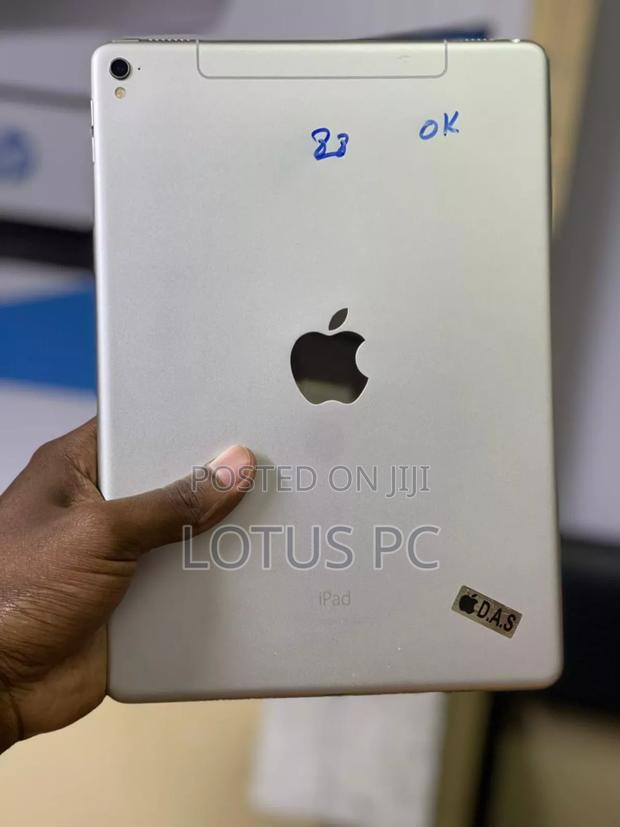 Apple iPad Pro 32 GB Silver - thumbnail 3