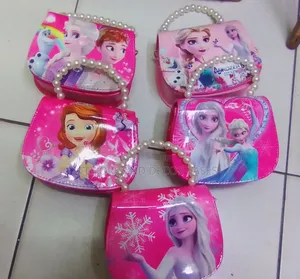 Hand Bags for Girls