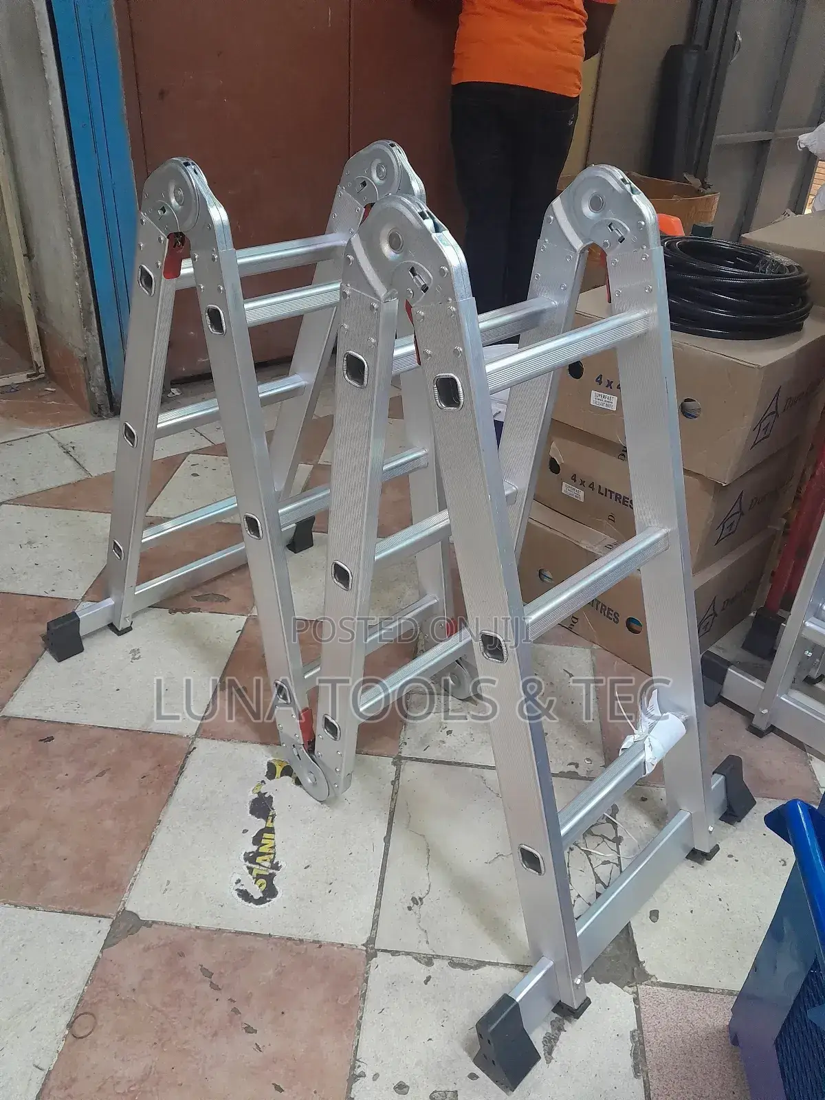 Portable Multipurpose Aluminium Ladder,12ft 150kg Max Weight