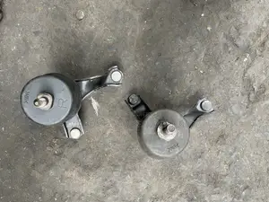 Mountings for Harrier