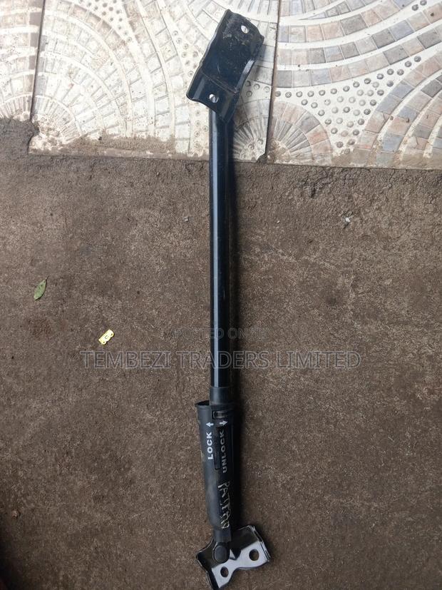 Boot Shock Mitsubishi Pajero/Pajero Shogun