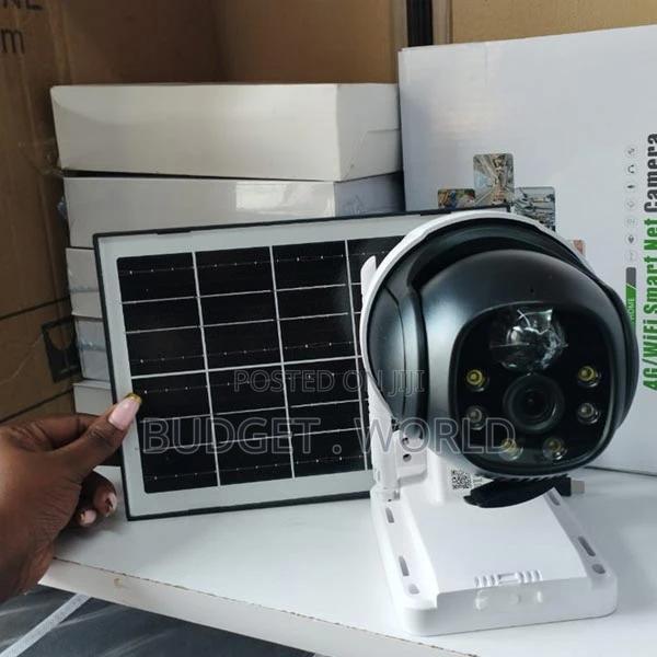 Outdoor `Solar Power CCTV `4g Ip PTZ Camera-Good Quality