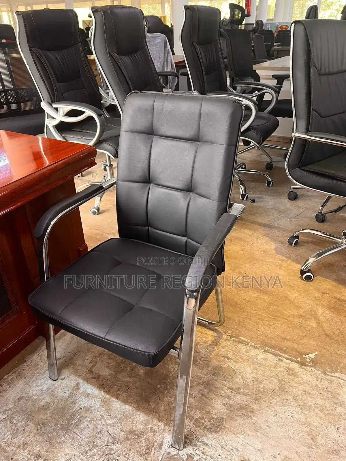Leather Visitor Chair